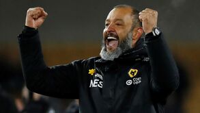 Triunfo histórico do Wolverhampton valeu celebração em grande de Nuno e companhia