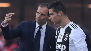 Allegri: «Ronaldo está a fazer de tudo para jogar com o Ajax»