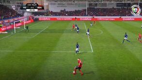 João Félix marcou mas o golo foi anulado por fora de jogo
