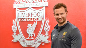 Liverpool tem espião com passaporte português