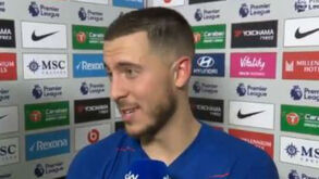 Hazard também ouviu o cântico que o coloca em Madrid e não se calou