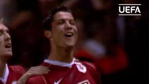UEFA abre álbum de memórias: faz hoje 12 anos que Ronaldo se estreou a marcar na Champions