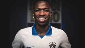 Brasil surpreende com camisola para a Copa América