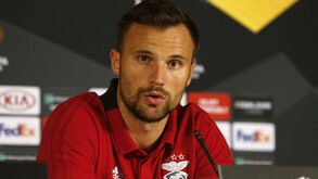 Seferovic: «Sabemos como contrariar o jogo do Eintracht Frankfurt»