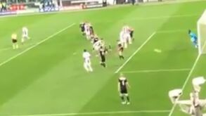 Cristiano Ronaldo marcou e os adeptos da Juventus sincronizaram com CR7 nos festejos