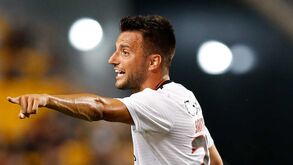 Samaris mais perto de renovar pelo Benfica