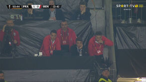 Bruno Lage mudou de lugar... na bancada