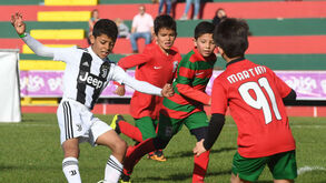 Filho de Ronaldo foi o melhor marcador no torneio do Marítimo: Cristianinho marcou 25 golos