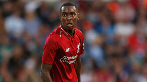 Liverpool aperta Rafael Camacho