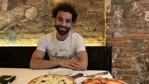 Fãs do Liverpool indignados com Salah: «Por que é que está em Nova Iorque a comer pizza?»