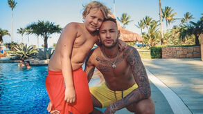 Neymar e o preço da fama: «Não posso levar o meu filho à Disney»