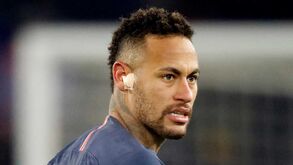Neymar castigado por três jogos pela UEFA