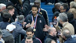 Adepto agredido por Neymar diz que ficou a sangrar e confessa: «Estou chocado»