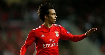 Doentes por Futebol - Hat-trick do jovem João Félix na Liga Europa. O  Benfica venceu o Eintracht Frankfurt por 4x2.