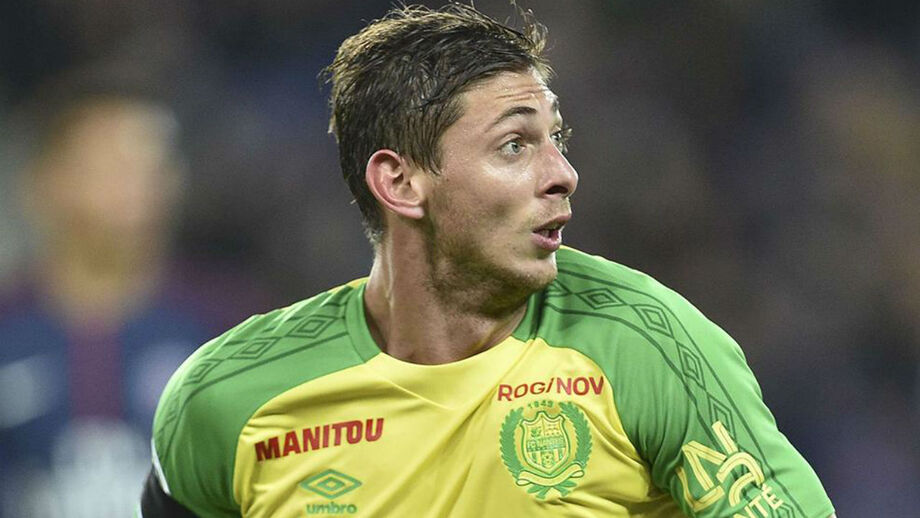 Divulgadas fotos do corpo de Emiliano Sala na morgue e a polícia procura culpados