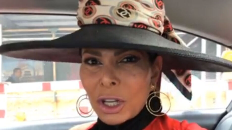 "Tristíssimo" com resultado dos dragões, socialite diz que ficou "nuns nervos" quando viu "o senhor macaco"