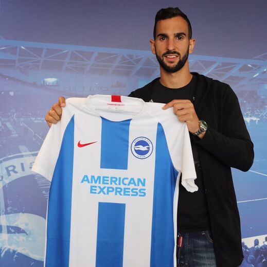 Martin Montoya, 27 anos, Defesa (Brighton): Parecia que tinha capacidade para ser o lateral-direito do Barcelona durante muitos anos. Passou ainda pelo Inter Milão