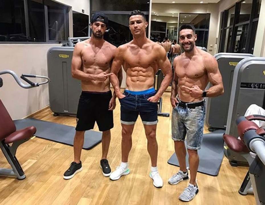 Músculos E Mais Músculos: A Impressionante Foto De Cristiano Ronaldo 