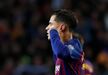 Philippe Coutinho - O médio não tem tido tarefa fácil na sua passagem pelo Barcelona e é o mais apontado para abandonar o clube catalão ainda este verão. O Barça espera conseguir negociar o brasileiro por mais de 100 milhões, depois de este ter chegado por 140 milhões há um ano e meio.