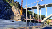 Obras junto à ponte da Arrábida, na marginal do Douro