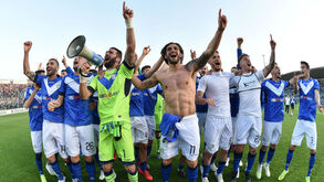 Brescia regressa à Serie A após oito anos de ausência