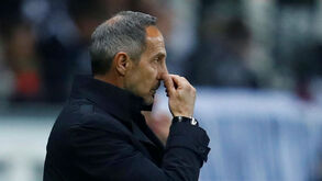 Adi Hütter: «Estamos ansiosos pelo jogo em Londres»