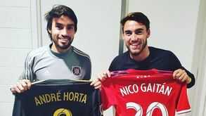 André Horta reencontrou Gaitán e levou camisola do argentino para casa