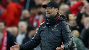 Klopp com fortes críticas à UEFA: «Não sei o que tomam ao pequeno-almoço»