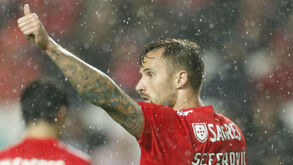 Seferovic: «Os meus pais fizeram tudo por mim»