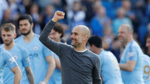 Manchester City oferece a Guardiola mais 6 milhões de euros por ano