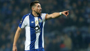 Em Espanha garantem que Herrera será apresentado no Atlético Madrid na próxima semana