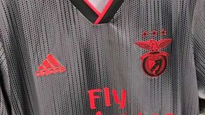 Será esta a camisola alternativa do Benfica para 2019/20?