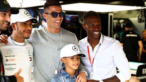 Ronaldo no Mónaco ao lado de Hamilton em dia especial para Cristianinho  