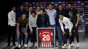 Mais um adeus: Juanfran despediu-se do Atlético Madrid 