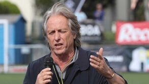 Jesus quer lutar por títulos e num clube europeu