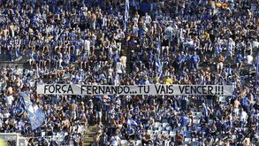 A mensagem dos adeptos do FC Porto para Fernando Mendes (ex-líder da Juve Leo) no Jamor