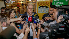 Jorge Jesus: «Vou a Madrid conversar com o presidente do Flamengo»