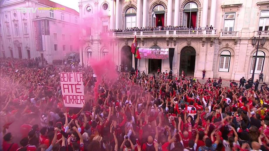 Benfica vai ser recebido esta segunda-feira na Câmara de Lisboa - SIC  Notícias