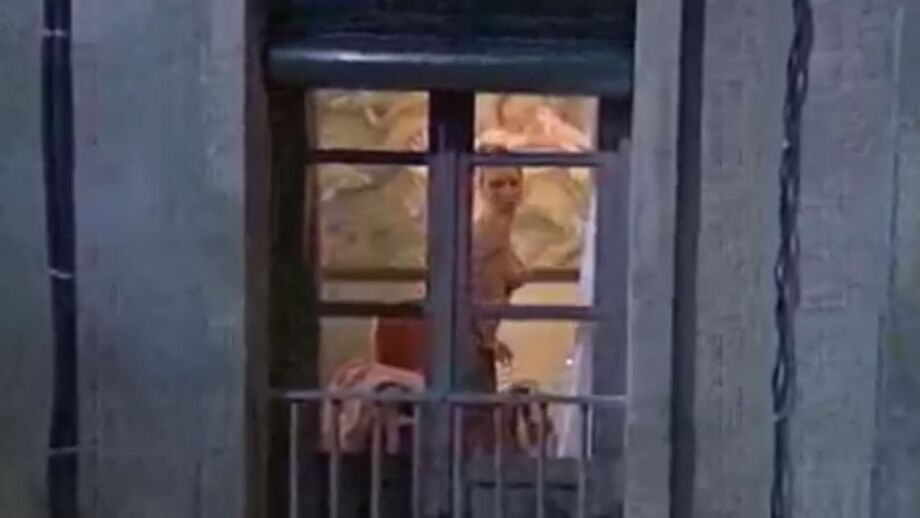 Pilar Rubio protagonizou a cena numa série de TV, há 14 anos