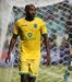 Shikabala. Fenómeno de popularidade no Egito, assinou a... 7 segundos do fecho da janela de inverno, em 2014. Lesionou-se na estreia, pela equipa B, e haveria de deixar o Sporting com um jogo realizado (Estoril), sob o comando de Marco Silva: entrou aos 77’ e fez... 13 minutos.