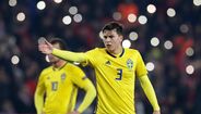 7. Lindelöf foi vendido ao Manchester United por 35 milhões