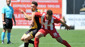 Praiense empata e segue em frente no playoff