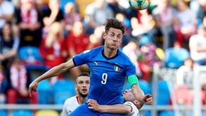 Pinamonti está a ser equacionado