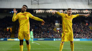 Liverpool confirma saídas de Daniel Sturridge e Alberto Moreno