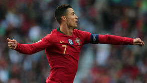 Cristiano Ronaldo: «Inglaterra e Holanda são excelentes e qualquer uma vai dar-nos guerra»