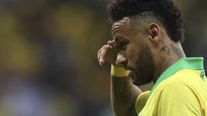 Mário Lemos e um episódio insólito: «Metade do relvado estava com relva cortada e outra metade comprida e diziam ‘não se preocupe, míster'»