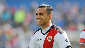 Raúl de Tomás avança