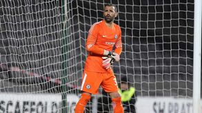 Dois portugueses nos dispensados pelos clubes da Premier League