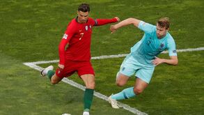 De Ligt: «Ronaldo pediu-me para ir para Turim... e até fiquei um bocado chocado»