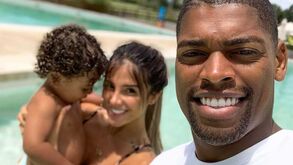 Ivan Cavaleiro passa férias em família no Algarve